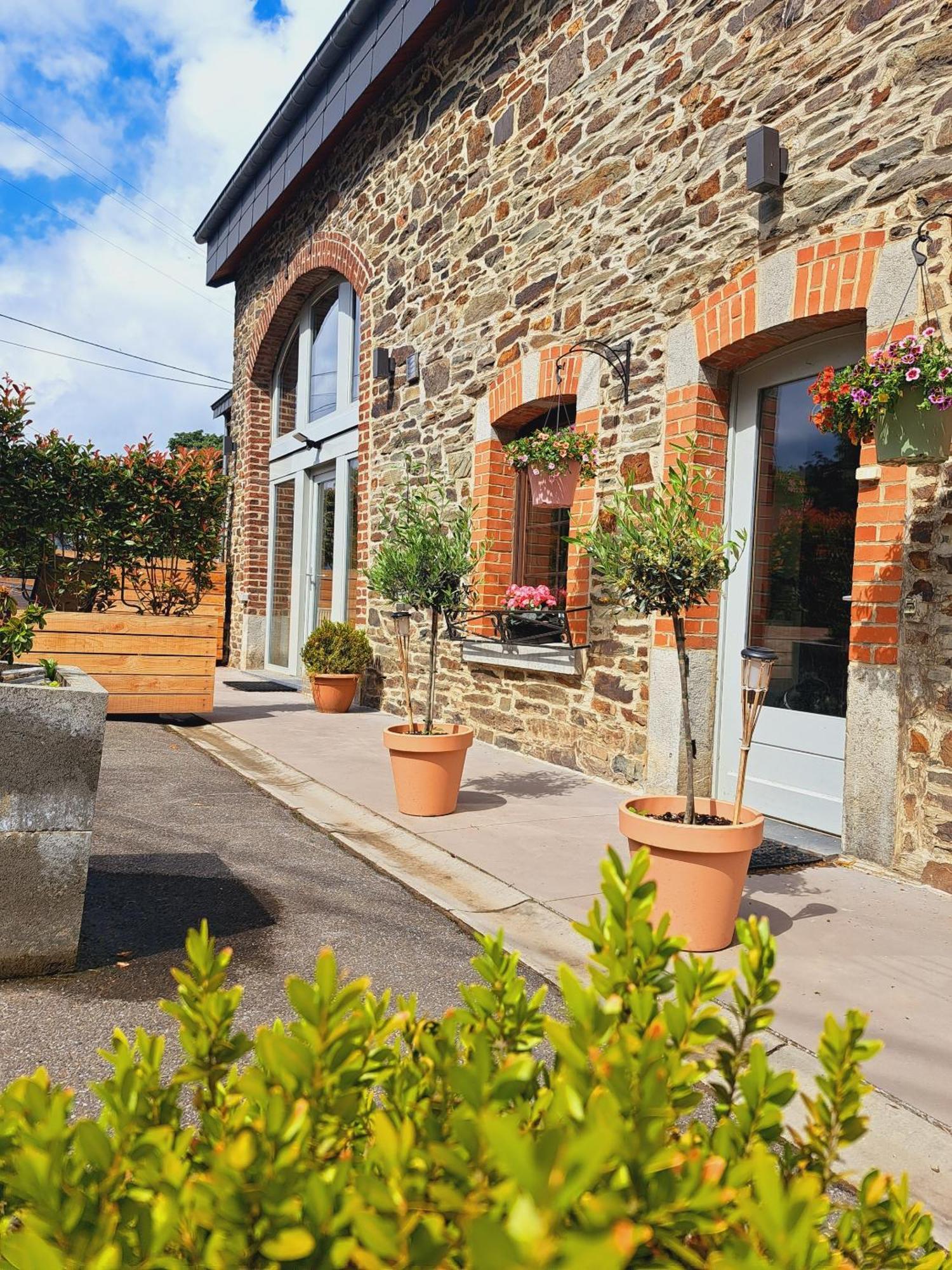 Sous La Charpente Hotel La-Roche-en-Ardenne Buitenkant foto